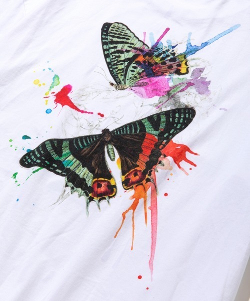 rehacer(レアセル)の「rehacer : Bloom Butterfly on Wide Cutsew /ブルームバタフライ オン ワイドカットソー(Tシャツ/カットソー・メンズ・ホワイト/ブラック/カーキ・SMALL/MEDIUM/LARGE/X-LARGE)」の6枚目の写真