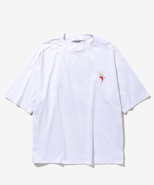 rehacer(レアセル)の「rehacer : Bloom Butterfly on Wide Cutsew /ブルームバタフライ オン ワイドカットソー(Tシャツ/カットソー・メンズ・ホワイト/ブラック/カーキ・SMALL/MEDIUM/LARGE/X-LARGE)」の4枚目の写真