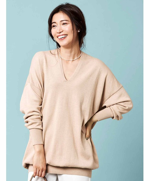 IEDIT(イディット)の「IEDIT たゆんと体を包み込む コットンシルク長め丈ニット(ニット/セーター・レディース・ベージュ/オリーブ/ワインレッド・SMALL/MEDIUM/LARGE/X-LARGE/XX-LARGE/XXX-LARGE)」の1枚目の写真