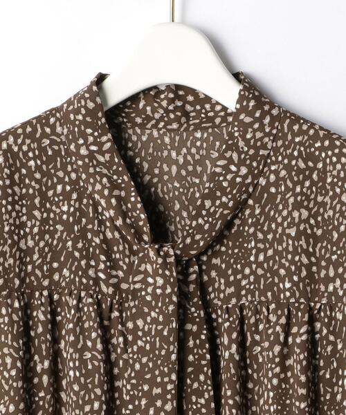 green label relaxing（グリーンレーベルリラクシング）の「FFC ボウタイ ティアード プリント ワンピース（ワンピース・レディース・ブラック/モカ・FREE）」の15枚目の写真