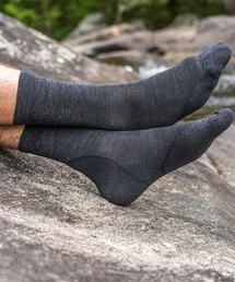 DARN TOUGH VERMONT（ダーンタフバーモント）の「【MADE IN USA】DARN TOUGH ダーンタフ Ms 1972 ライトハイカー マイクロクルー ライトウェイト クッション（ソックス/靴下）」