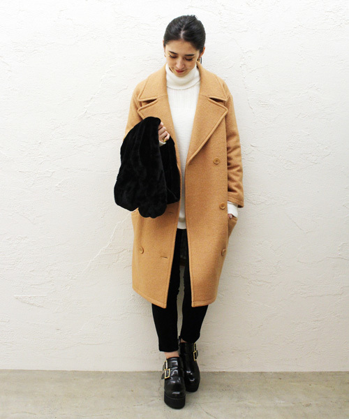 goocy（グーシー）の「Bigピーコート（ピーコート・レディース・オフホワイト/ブラック/ミント/キャメル・FREE）」の4枚目の写真