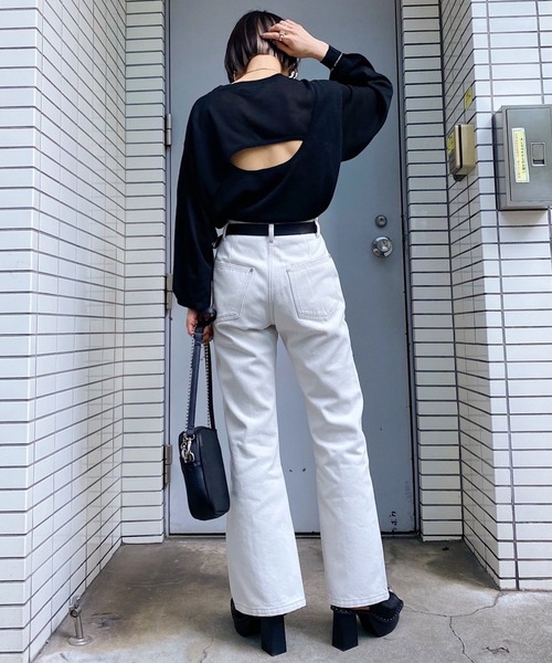 PAGEBOY(ページボーイ)の「バックオープンシアーニット (デザインニット)(ニット/セーター・レディース・ブラック/グレイッシュベージュ/アクア・FREE)」の8枚目の写真
