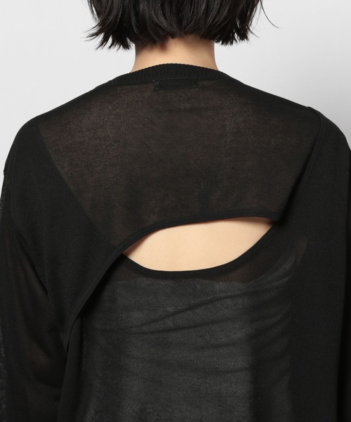 PAGEBOY(ページボーイ)の「バックオープンシアーニット (デザインニット)(ニット/セーター・レディース・ブラック/グレイッシュベージュ/アクア・FREE)」の16枚目の写真