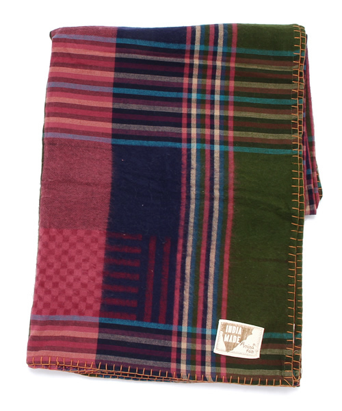 チャイハネ(チャイハネ)の「【チャイハネ】チェック柄アクリルマルチカバー(ブランケット・レディース・ネイビー/ピンク/オレンジ/ブルー/レッド/グリーン/パープル/ブラウン/カラフル・FREE)」の3枚目の写真