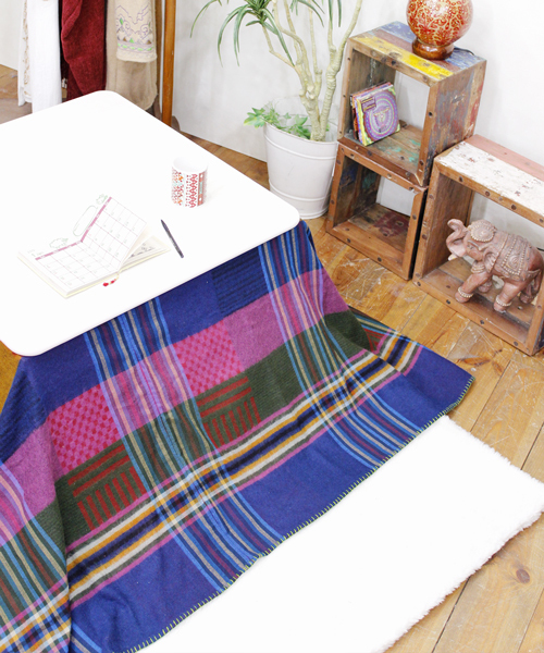 チャイハネ(チャイハネ)の「【チャイハネ】チェック柄アクリルマルチカバー(ブランケット・レディース・ネイビー/ピンク/オレンジ/ブルー/レッド/グリーン/パープル/ブラウン/カラフル・FREE)」の21枚目の写真