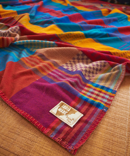 チャイハネ(チャイハネ)の「【チャイハネ】チェック柄アクリルマルチカバー(ブランケット・レディース・ネイビー/ピンク/オレンジ/ブルー/レッド/グリーン/パープル/ブラウン/カラフル・FREE)」の17枚目の写真