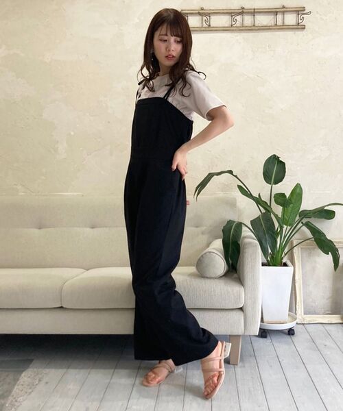 MAJESTIC LEGON（マジェスティックレゴン）の「ショルダーリボンサロペット（サロペット/オーバーオール・レディース・ブラック/ベージュ/グレイッシュベージュ・SMALL/MEDIUM）」の12枚目の写真