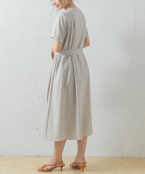 familiar ショートスリーブ ワンピース レッド セール】 クレールジョーゼットギャザースリーブワンピース