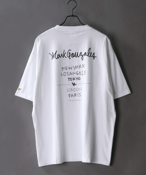 Mark Gonzales（マーク・ゴンザレス）の「【Mark Gonzales】ビッグシルエット グラフィックロゴ バックプリント Tシャツ（Tシャツ/カットソー・メンズ・ホワイト系その他/ブラック系その他/グリーン系その他/カーキ/オフホワイト/ブラック・M/L/XL）」の2枚目の写真
