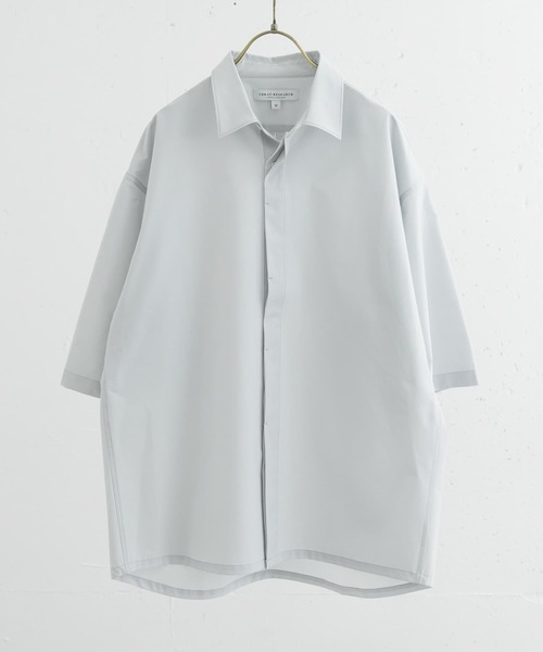 URBAN RESEARCH(アーバンリサーチ)の「SolotexFlyfronts SHORT-SLEEVE SHIRTS(シャツ/ブラウス・メンズ・ブラウン系その他/ブラック/グレー系その他・MEDIUM/LARGE)」の1枚目の写真
