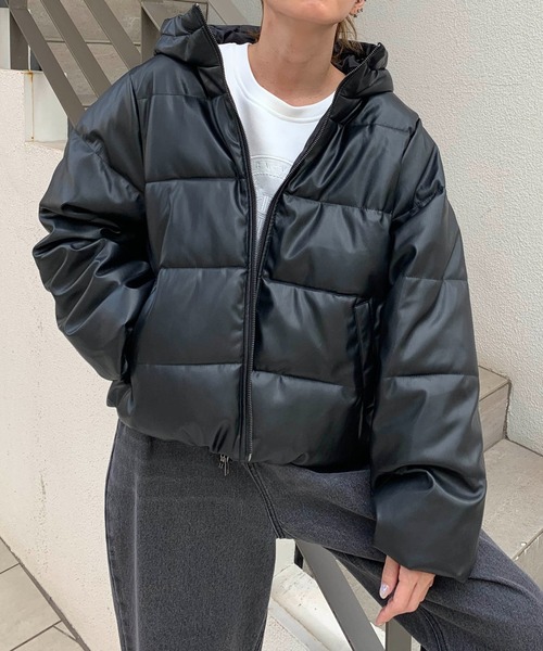 RASVOA(ラスボア)の「レザーフェイクダウンジャケット(ダウンジャケット/コート・レディース・ブラック・FREE)」の9枚目の写真