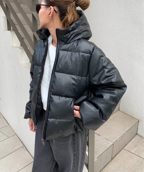 RASVOA(ラスボア)の「レザーフェイクダウンジャケット(ダウンジャケット/コート・レディース・ブラック・FREE)」の10枚目の写真