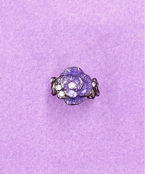 ANNA SUI(アナスイ)の「バラモチーフ イヤーカフ(イヤーカフ・レディース・パープル・ONE SIZE)」の4枚目の写真