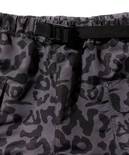 TOY MACHINE(トイ マシーン)の「WEB限定 TOY MACHINE/トイマシーン CAMO CARGO SHORT PANTS/TMSBSP24(その他パンツ・メンズ・ブラック/カモフラージュ・X-LARGE/MEDIUM/LARGE)」の4枚目の写真