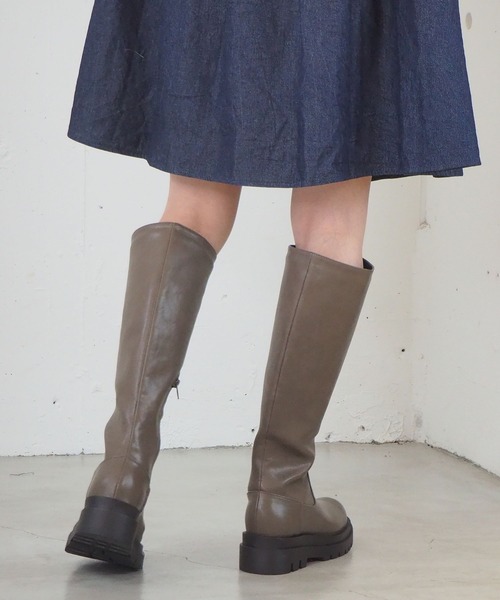 tiptop（ティップトップ）の「ボリュームソールロングブーツ（ブーツ・レディース・ブラック/ブラウン・M/L）」の7枚目の写真