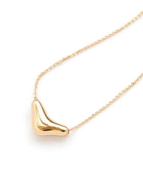 colleca la（コレカラ）の「ニュアンスモチーフネックレス（ネックレス・レディース・シルバー/ゴールド・ﾌﾘ-）」の5枚目の写真