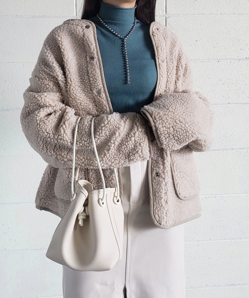 me+em select(ミームセレクト)の「※※【 14色展開 】長袖ハイネックカラー薄手ニットトップス(ニット/セーター・レディース・ホワイト/ブラック/ダークグリーン/ブラウン/グレー/レッド/ピンク/イエロー/グリーン/アイボリー/ダークブルー/キャメル/バーガンディー/ワイン/モカ/ベージュ・FREE)」の21枚目の写真