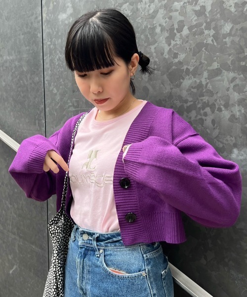 DuKKah（デュカ）の「Dukkah/【低身長向け】Vネックショートカーディガン（カーディガン/ボレロ・レディース・オレンジ系その他/ホワイト系その他/グリーン/ブラック/その他2/その他1/マルチ/レインボー/その他3/ブルー系その他5/ピンク/グリーン系その他/アニマル/レッド系その他/イエロー/アイボリー/パープル・X-SMALL）」の8枚目の写真