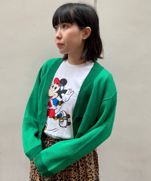 DuKKah（デュカ）の「Dukkah/【低身長向け】Vネックショートカーディガン（カーディガン/ボレロ・レディース・オレンジ系その他/ホワイト系その他/グリーン/ブラック/その他2/その他1/マルチ/レインボー/その他3/ブルー系その他5/ピンク/グリーン系その他/アニマル/レッド系その他/イエロー/アイボリー/パープル・X-SMALL）」の13枚目の写真