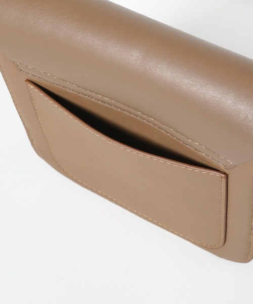 SENSE OF PLACE by URBAN RESEARCH(センスオブプレイスバイアーバンリサーチ)の「フェイクレザーショルダー(ショルダーバッグ・メンズ・ブラウン/ブラック/アイボリー・ONE)」の12枚目の写真