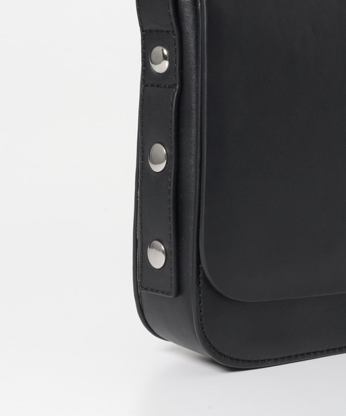 SENSE OF PLACE by URBAN RESEARCH(センスオブプレイスバイアーバンリサーチ)の「フェイクレザーショルダー(ショルダーバッグ・メンズ・ブラウン/ブラック/アイボリー・ONE)」の16枚目の写真