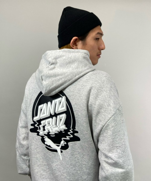 PUMA（プーマ）の「PUMA/プーマ×SANTACRUZ コラボモデル ルーズシルエット　プリントパーカー 532240（パーカー・メンズ・ブラック/グレー/カーキ・M/L/XL）」の9枚目の写真