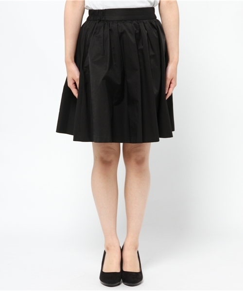 Tiara（ティアラ）の「タフタボリュームギャザースカート（スカート・レディース・ブラック/グレー/ベージュ/ブルー/ホワイト・2/3）」の12枚目の写真
