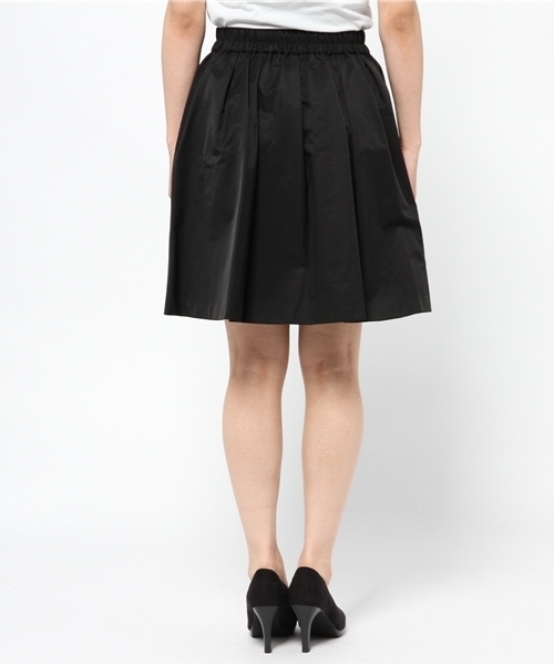 Tiara（ティアラ）の「タフタボリュームギャザースカート（スカート・レディース・ブラック/グレー/ベージュ/ブルー/ホワイト・2/3）」の14枚目の写真