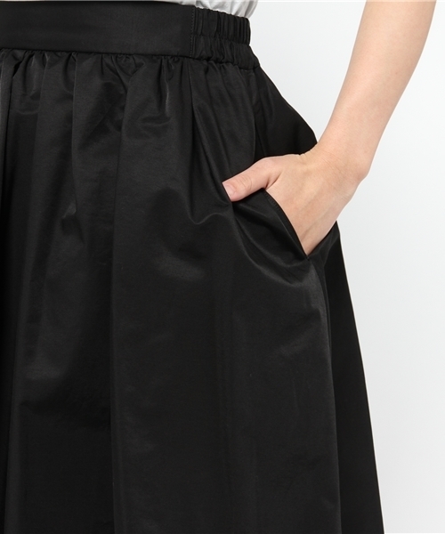 Tiara（ティアラ）の「タフタボリュームギャザースカート（スカート・レディース・ブラック/グレー/ベージュ/ブルー/ホワイト・2/3）」の8枚目の写真