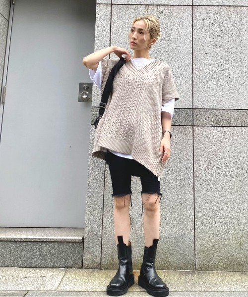 DANKE SCHON（ダンケシェーン）の「DankeSchon/ダンケシェーン/ジップアップニットベスト（ベスト・メンズ・ブラック/ホワイト/カーキ・FREE）」の9枚目の写真