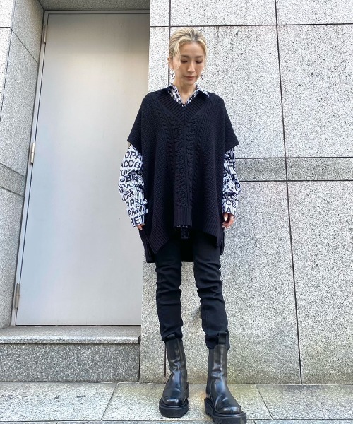 DANKE SCHON（ダンケシェーン）の「DankeSchon/ダンケシェーン/ジップアップニットベスト（ベスト・メンズ・ブラック/ホワイト/カーキ・FREE）」の13枚目の写真