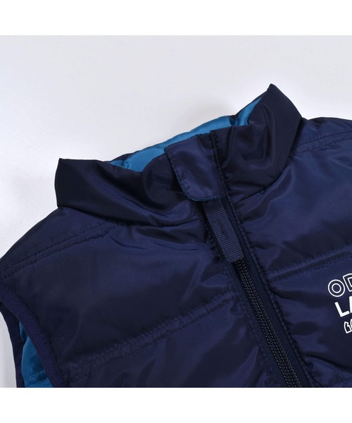 BeBe(ベベ)の「BeBe/リバーシブルロゴプリントハイネックダウンベスト(90~150cm)(ベスト・キッズ・グレー/ネイビー・90/150/140/130/120/110/100)」の11枚目の写真