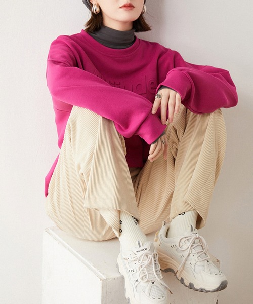 Leja（レジャ）の「【ELCY】ロゴ入りクルーネックオーバーサイズスウェット（Tシャツ/カットソー・レディース・ホワイト/ブラック/ピンク/ブルー・FREE）」の13枚目の写真