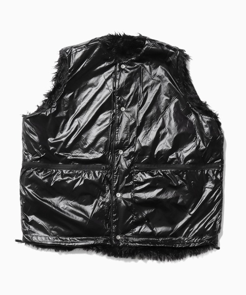 ROOPTOKYO（ループトウキョウ）の「CURLY FLEECE BIGGEST VEST カーリーフリース  フリースベスト シャギーベスト オーバーサイズ（ベスト・メンズ・ブラック/ベージュ/ブラウン・S/M/L/FREE）」の17枚目の写真