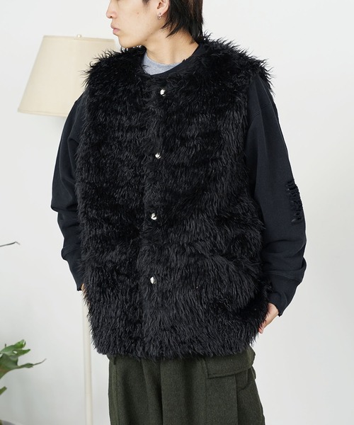 ROOPTOKYO（ループトウキョウ）の「CURLY FLEECE BIGGEST VEST カーリーフリース  フリースベスト シャギーベスト オーバーサイズ（ベスト・メンズ・ブラック/ベージュ/ブラウン・S/M/L/FREE）」の16枚目の写真
