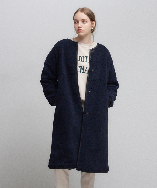 abahouse mavie(アバハウスマヴィ)の「パイピングボアコート(ムートンコート・レディース・ネイビー/モカ/グレー・フリー)」の3枚目の写真