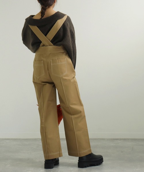 AULI（アウリィ）の「【低身長向けサイズ】配色ステッチサロペットパンツ（サロペット/オーバーオール・レディース・ブラック/ベージュ/レッド・S/XS/XXS）」の21枚目の写真