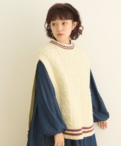 アラン編み配色ニットベスト（ベスト）｜MERLOT（メルロー）の