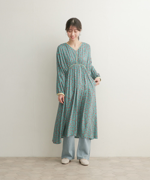 URBAN RESEARCH DOORS(アーバンリサーチドアーズ)の「パイピングフラワーワンピース(ワンピース・レディース・ブラック系その他/グリーン系その他・ONE)」の14枚目の写真