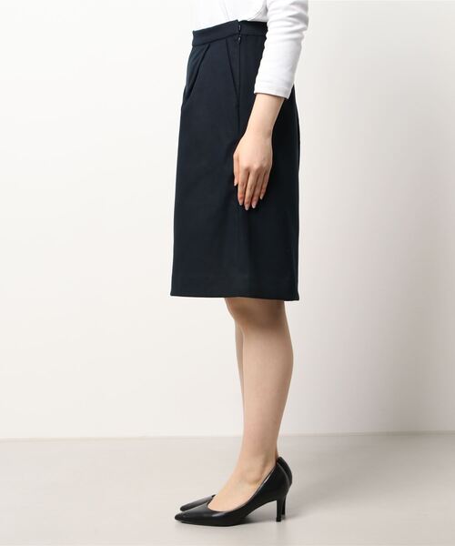 Te chichi TERRASSE（テチチテラス）の「ハーフパンツ（その他パンツ・レディース・ベージュ/ネイビー・ﾌﾘ-）」の3枚目の写真