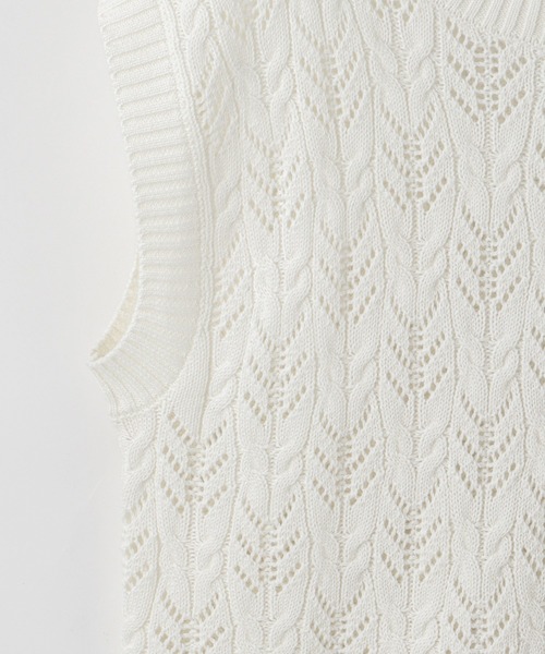 Honeys（ハニーズ）の「透かし編ベスト（ベスト・レディース・アイボリー/イエロー系その他/ベージュ・S/M/L）」の7枚目の写真