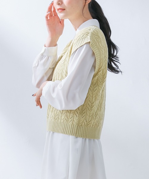 Honeys（ハニーズ）の「透かし編ベスト（ベスト・レディース・アイボリー/イエロー系その他/ベージュ・S/M/L）」の10枚目の写真