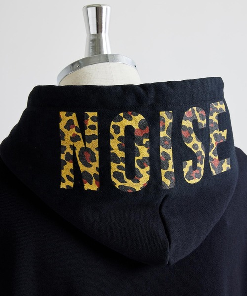 NOISE MAKER（ノイズメーカー）の「フードロゴプリントパーカー（パーカー・メンズ・ホワイト/ブラック・MEDIUM/LARGE/X-LARGE）」の5枚目の写真