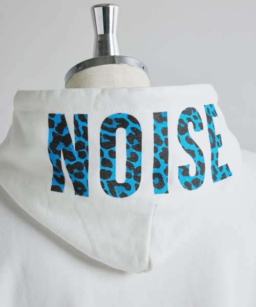 NOISE MAKER（ノイズメーカー）の「フードロゴプリントパーカー（パーカー・メンズ・ホワイト/ブラック・MEDIUM/LARGE/X-LARGE）」の6枚目の写真