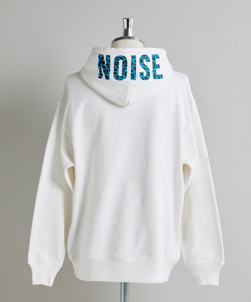 NOISE MAKER（ノイズメーカー）の「フードロゴプリントパーカー（パーカー・メンズ・ホワイト/ブラック・MEDIUM/LARGE/X-LARGE）」の16枚目の写真