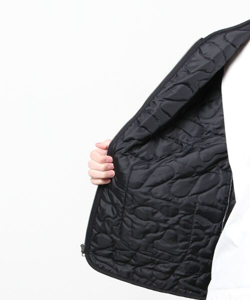 BILLIONAIRE BOYS CLUB(ビリオネア・ボーイズ・クラブ)の「BB UNITY BOMBER JACKET(ナイロンジャケット・メンズ・ブラック・MEDIUM/LARGE/X-LARGE)」の3枚目の写真