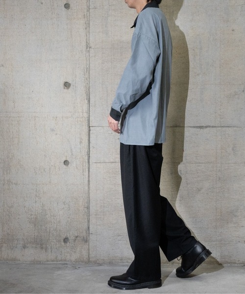 JOHN'S CLOSET(ジョンズクローゼット)の「【i】ポリピーチビックシルエットクレリックシャツ(シャツ/ブラウス・メンズ・ホワイト/ブラック/チャコールグレー/サックスブルー/グレイッシュベージュ・MEDIUM/LARGE/X-LARGE)」の13枚目の写真