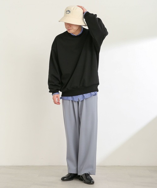 SENSE OF PLACE by URBAN RESEARCH（センスオブプレイスバイアーバンリサーチ）の「『ユニセックス』シルキータッチカラースウェットシャツ（スウェット・メンズ・ライトベージュ/ブラック/ライトグレー/グリーン・MEDIUM/LARGE/X-LARGE）」の8枚目の写真