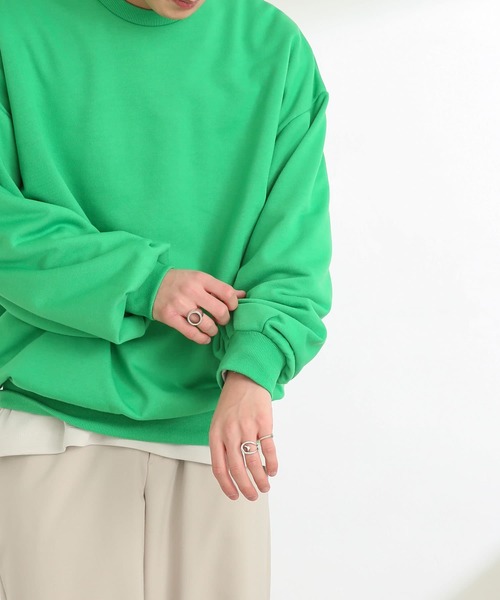 SENSE OF PLACE by URBAN RESEARCH（センスオブプレイスバイアーバンリサーチ）の「『ユニセックス』シルキータッチカラースウェットシャツ（スウェット・メンズ・ライトベージュ/ブラック/ライトグレー/グリーン・MEDIUM/LARGE/X-LARGE）」の17枚目の写真